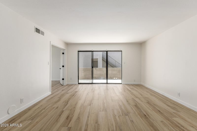 6480 82nd St #1110, Scottsdale, AZ 85250