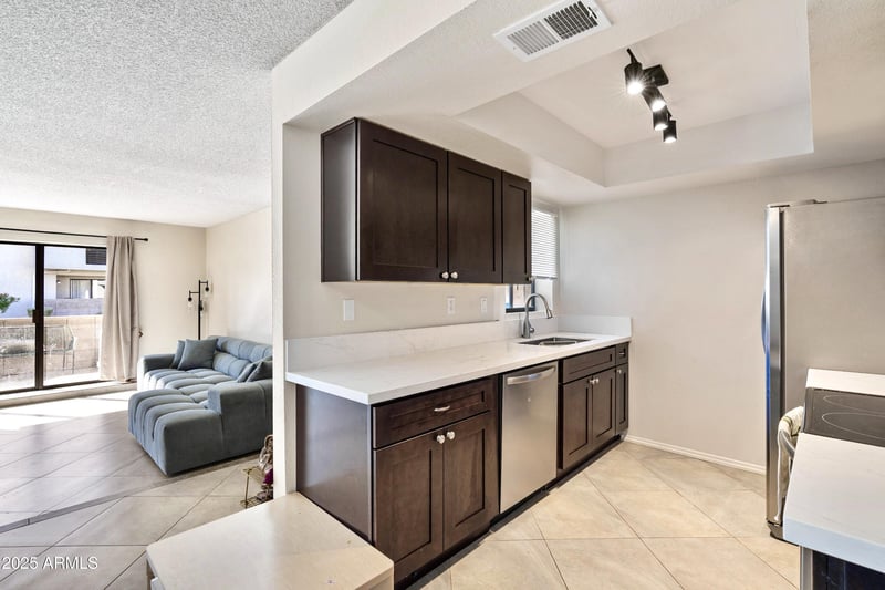 6480 82nd St #1116, Scottsdale, AZ 85250