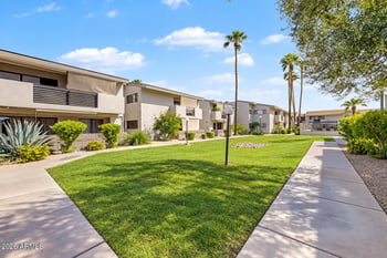 6480 N 82nd St #2232, Scottsdale, AZ 85250