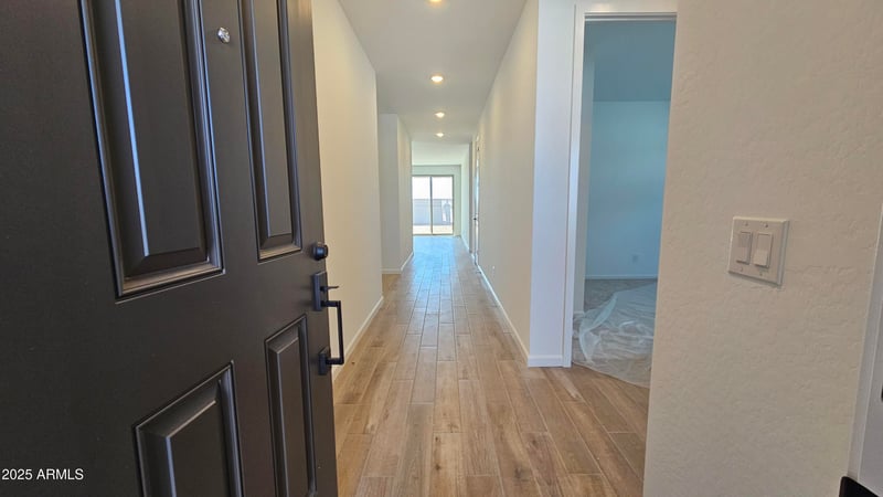 6485 Fiddleneck Way, San Tan Valley, AZ 85140