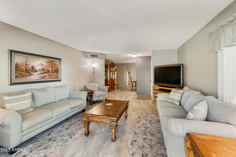 649 Arrowwood Way, Mesa, AZ 85208