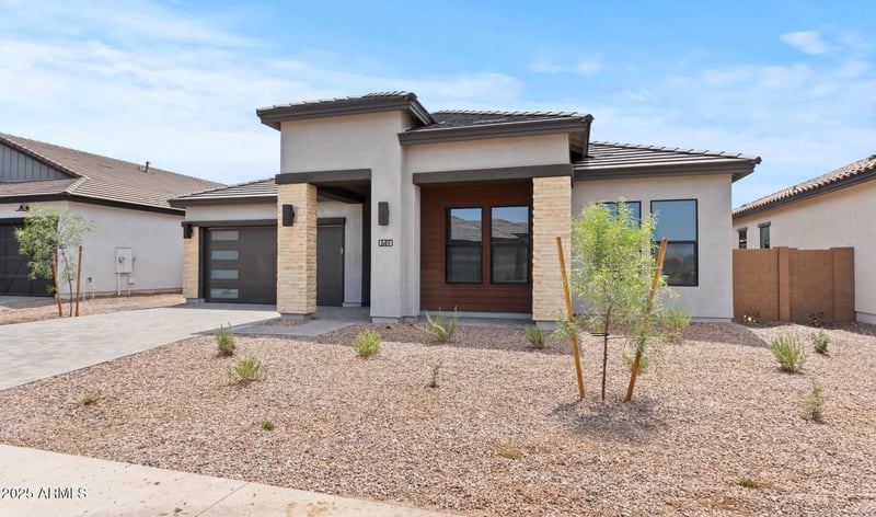 649 Brown Way, San Tan Valley, AZ 85140