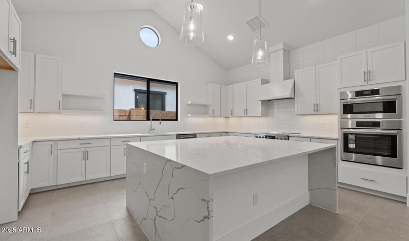 649 Brown Way, San Tan Valley, AZ 85140