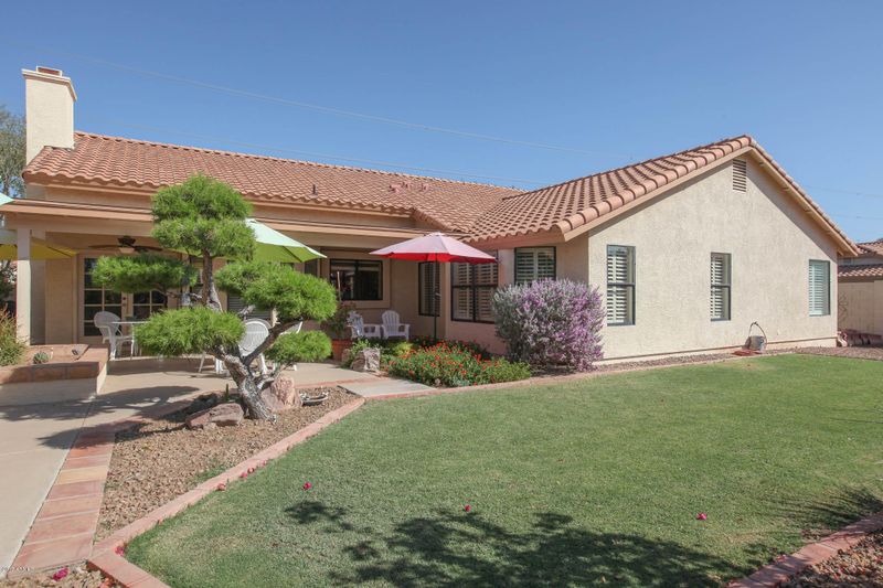649 E Hearne Way, Gilbert, AZ 85234