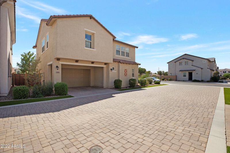 649 N Abalone Dr, Gilbert, AZ 85233