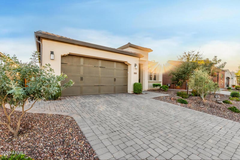 649 Veterans Way, Queen Creek, AZ 85140