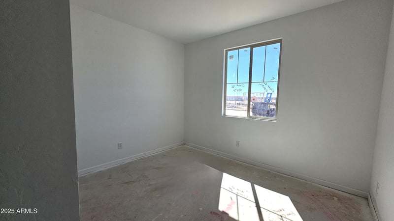 6498 Fiddleneck Way, San Tan Valley, AZ 85140