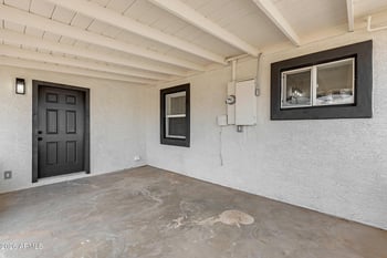 65 7th Ave, Mesa, AZ 85210