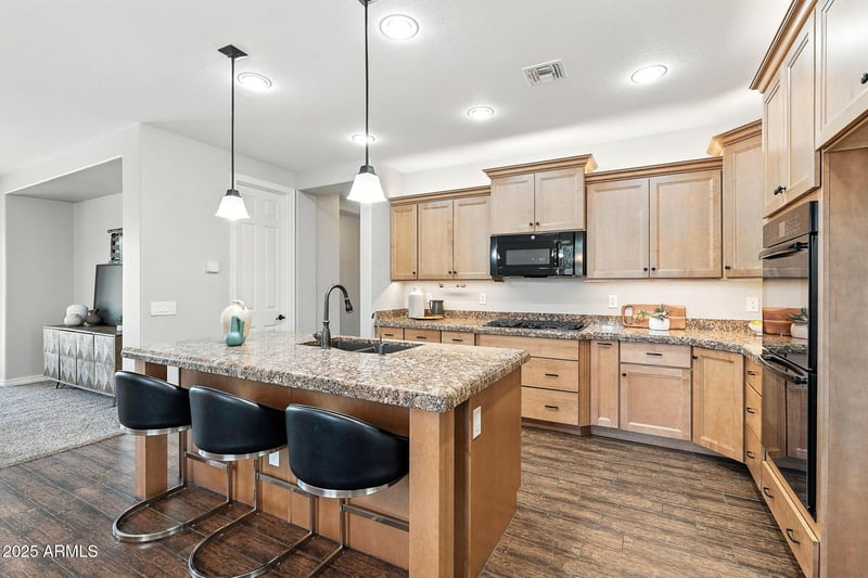 65 Cucumber Tree Ave, San Tan Valley, AZ 85140