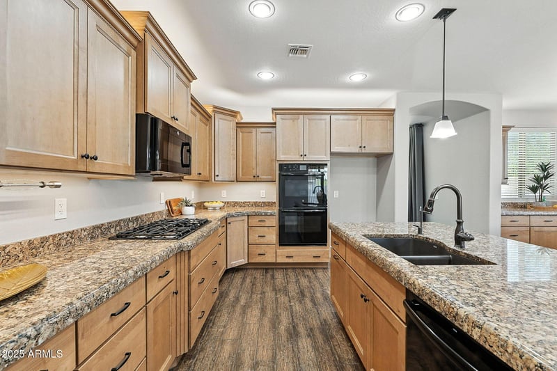 65 Cucumber Tree Ave, San Tan Valley, AZ 85140