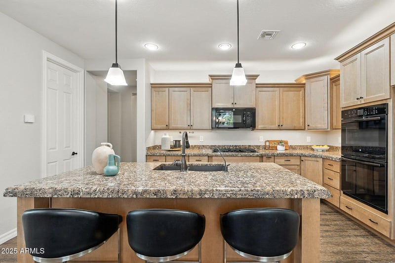 65 Cucumber Tree Ave, San Tan Valley, AZ 85140