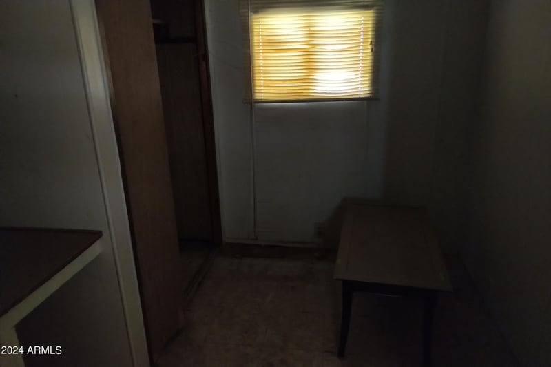 65 Mountain Rd, Apache Junction, AZ 85120