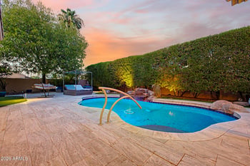 65 S Presidio Dr, Gilbert, AZ 85233