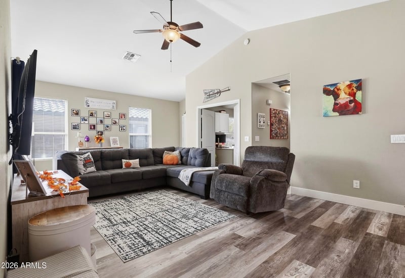 65 W Holstein Trl, San Tan Valley, AZ 85143