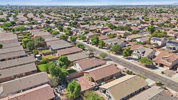 65 W Holstein Trl, San Tan Valley, AZ 85143