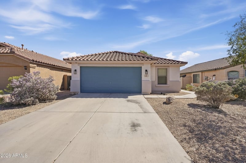 65 W Holstein Trl, San Tan Valley, AZ 85143