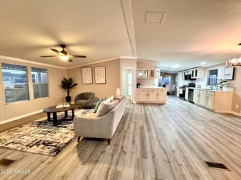 650 68th Ln #140, Phoenix, AZ 85042