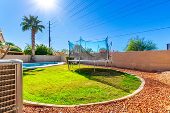 650 Bay Dr, Gilbert, AZ 85233