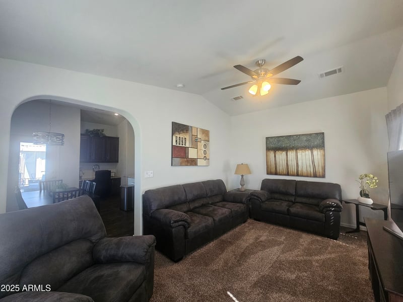 650 Hawes Rd #3123, Mesa, AZ 85207