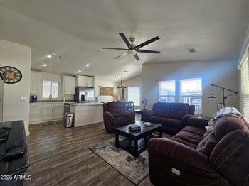 650 Hawes Rd #3132, Mesa, AZ 85207