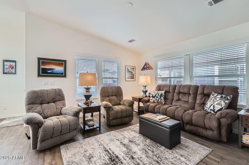 650 Hawes Rd #3217, Mesa, AZ 85207