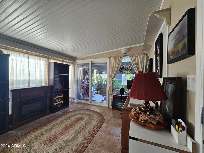 650 Hawes Rd #4123, Mesa, AZ 85207