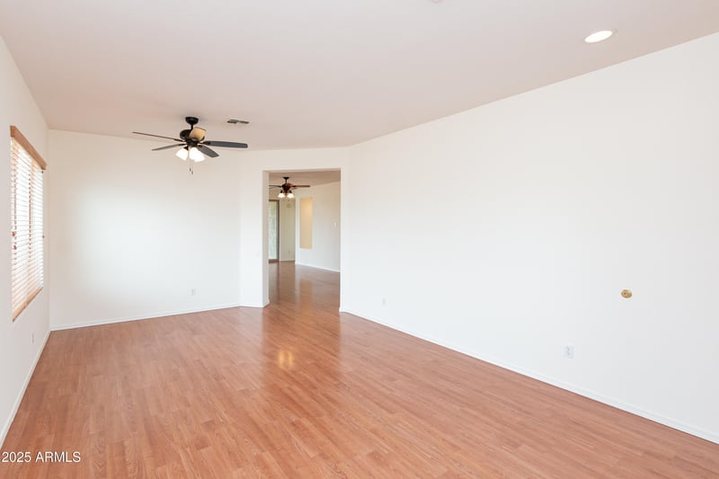 650 Las Colinas Pl, Chandler, AZ 85249