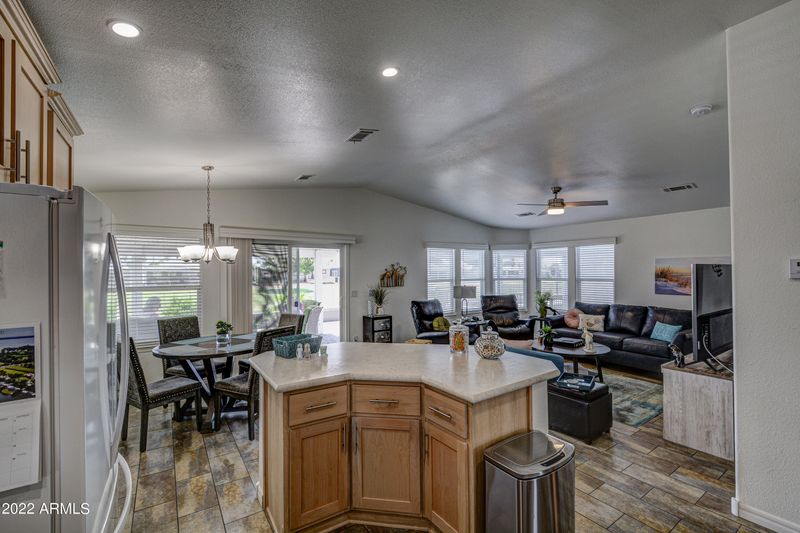 650 N Hawes Rd #2808, Mesa, AZ 85207