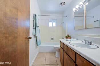 650 Rennick Dr, Apache Junction, AZ 85120