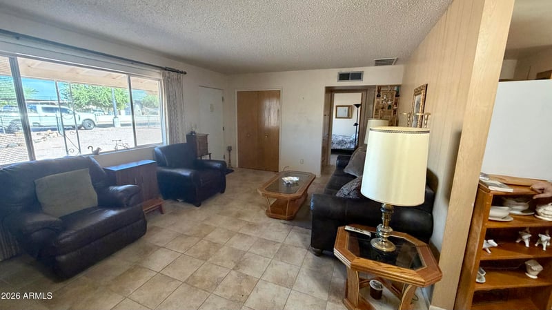 650 S Cornwall Dr, Apache Junction, AZ 85120