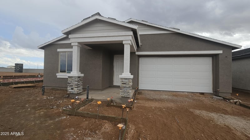 6501 Fiddleneck Way, San Tan Valley, AZ 85140