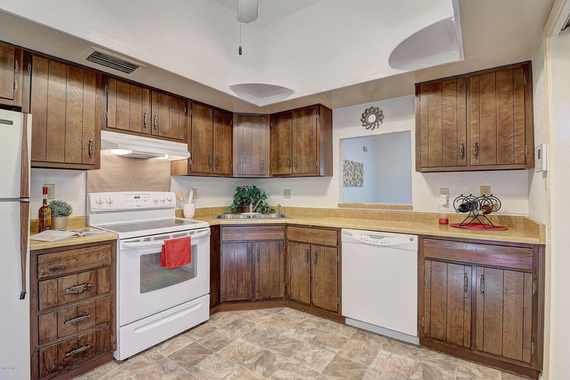 6501 N 24th Dr, Phoenix, AZ 85015