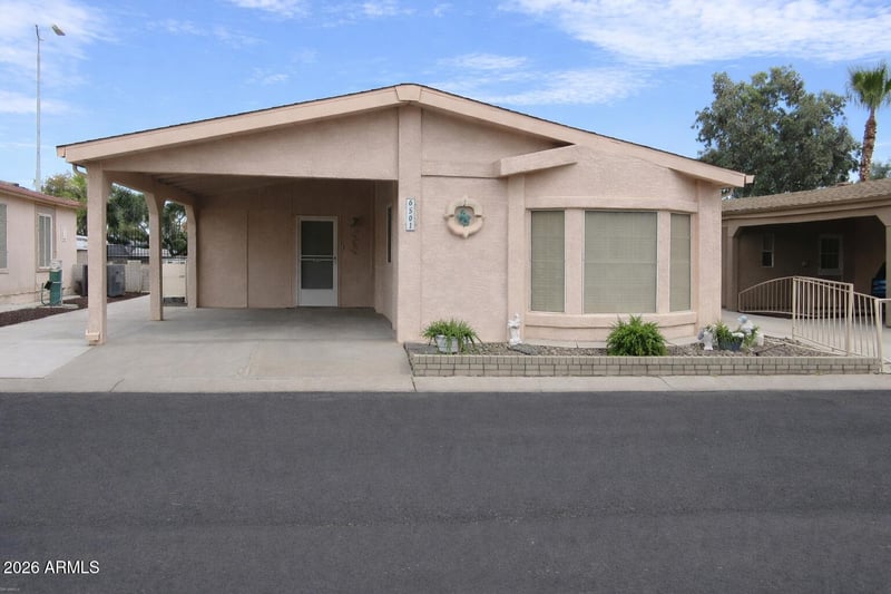 6501 Oakmont Dr, Chandler, AZ 85249