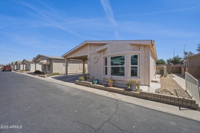 6501 Oakmont Dr, Chandler, AZ 85249