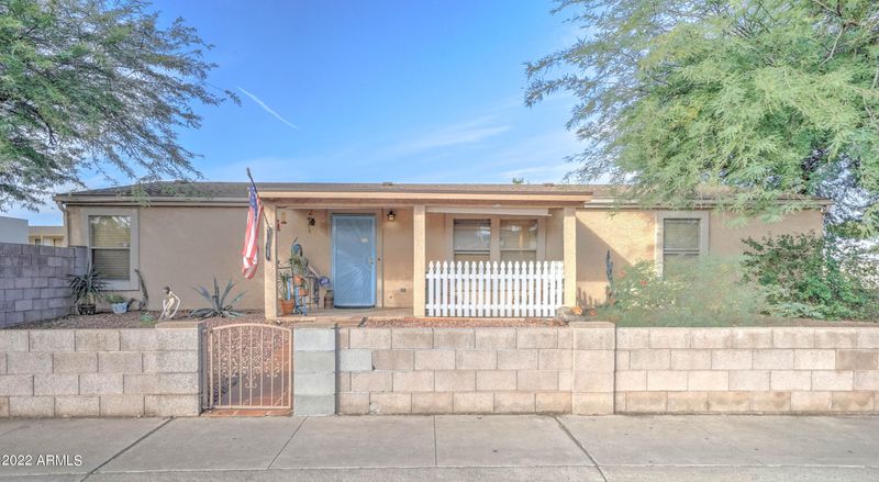 6501 W Eva St, Glendale, AZ 85302