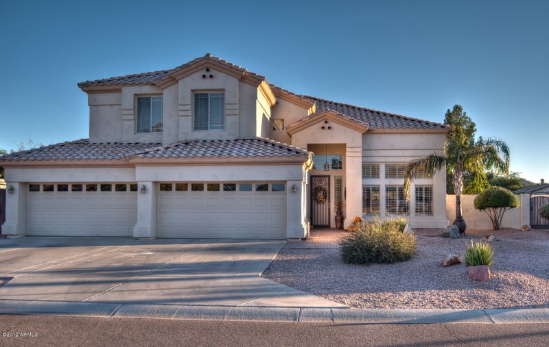 6501 W John Cabot Rd, Glendale, AZ 85308