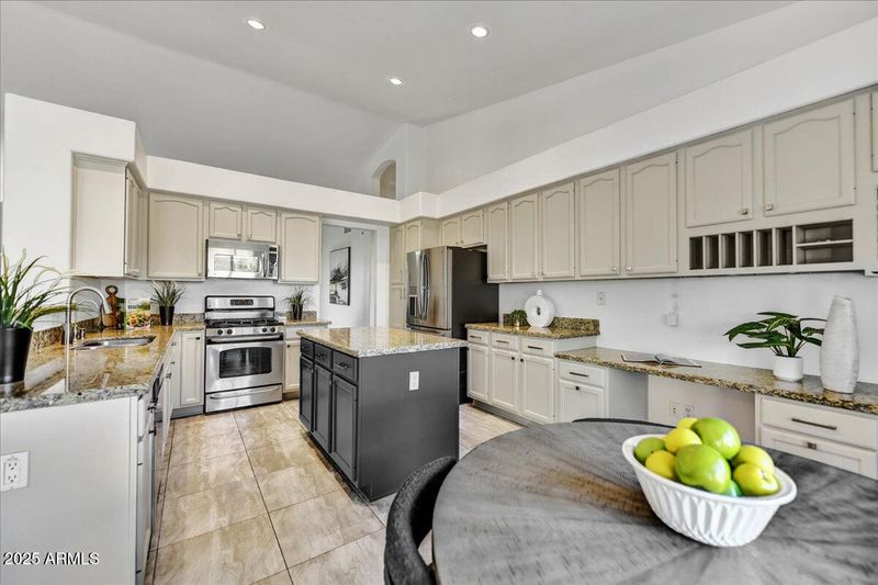 6502 E Blanche Dr, Scottsdale, AZ 85254