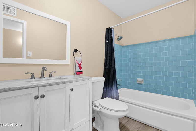 6502 Georgia Ave, Glendale, AZ 85301