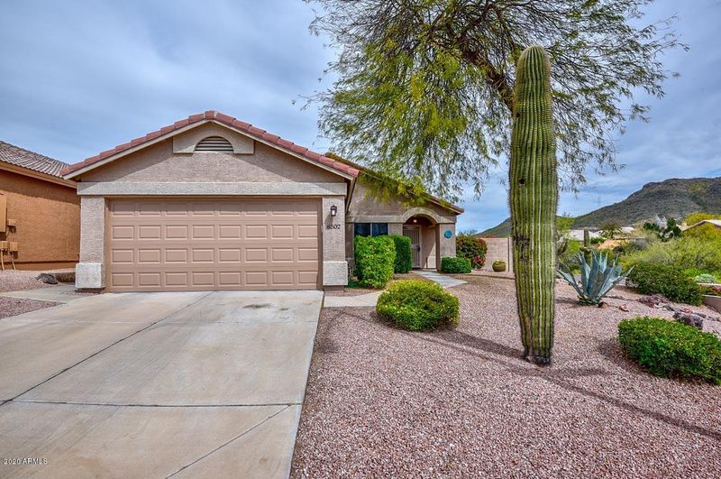 6502 W Whispering Wind Dr, Glendale, AZ 85310