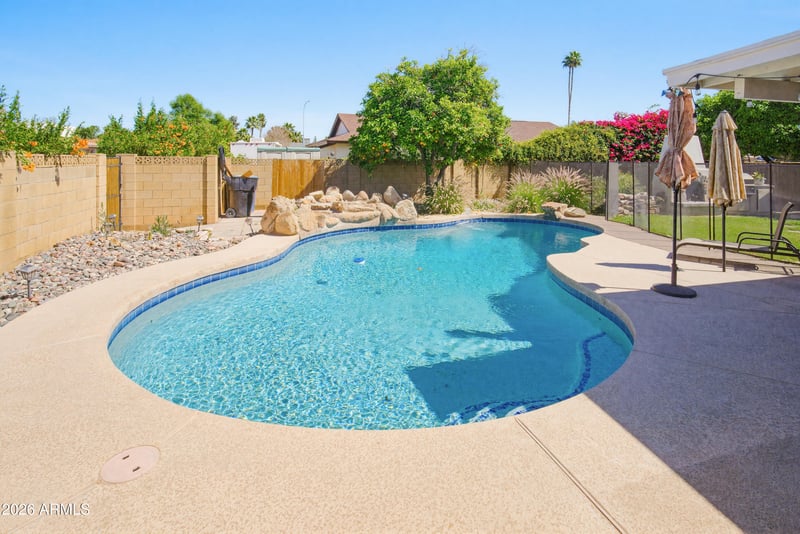 6503 Bonarden Ln, Tempe, AZ 85283