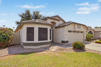 6503 W Adobe Dr, Glendale, AZ 85308