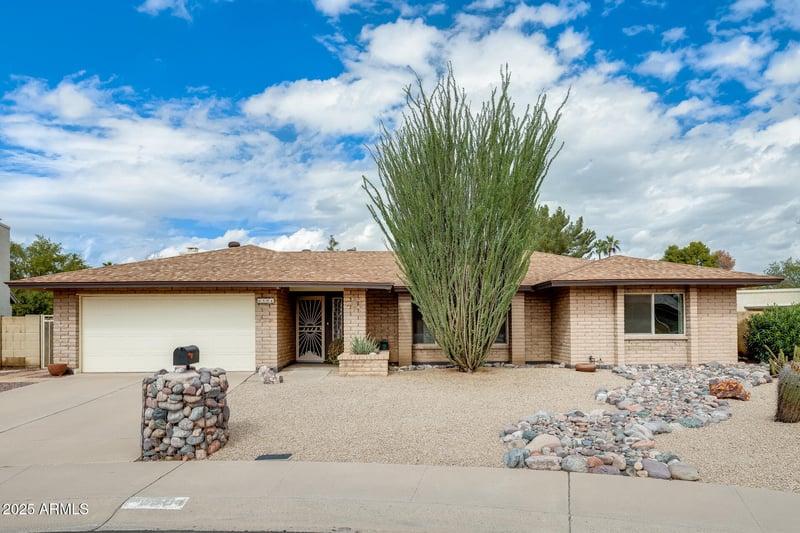 6504 Cole Dr, Tempe, AZ 85283