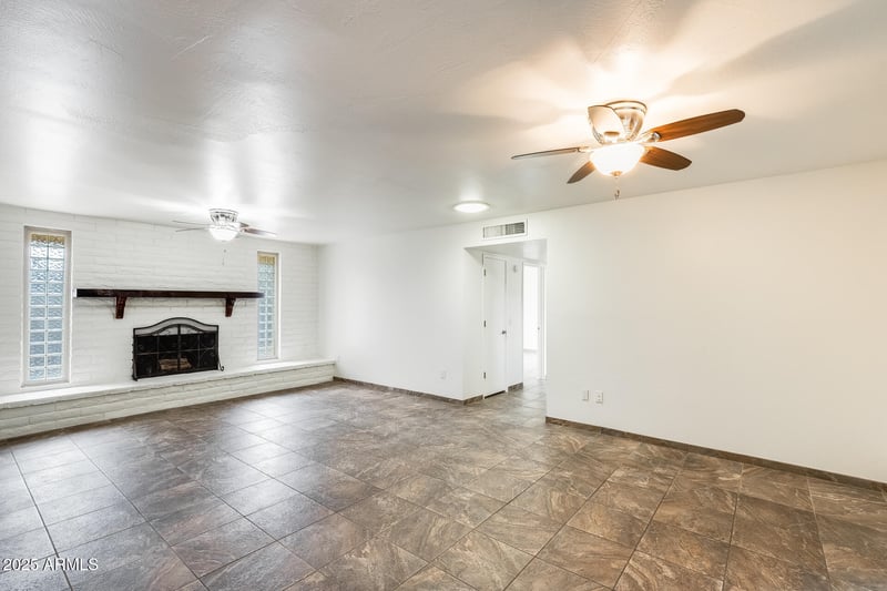 6504 Cole Dr, Tempe, AZ 85283