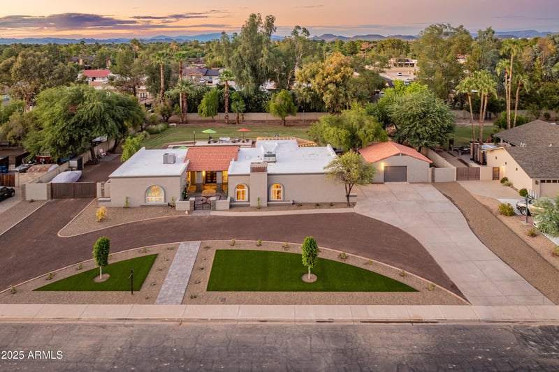 6504 Corrine Dr, Glendale, AZ 85304