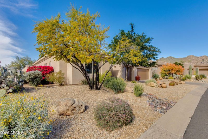 6504 E Brilliant Sky Dr, Scottsdale, AZ 85266