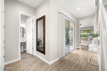 6504 Rose Marie Ln, Phoenix, AZ 85054