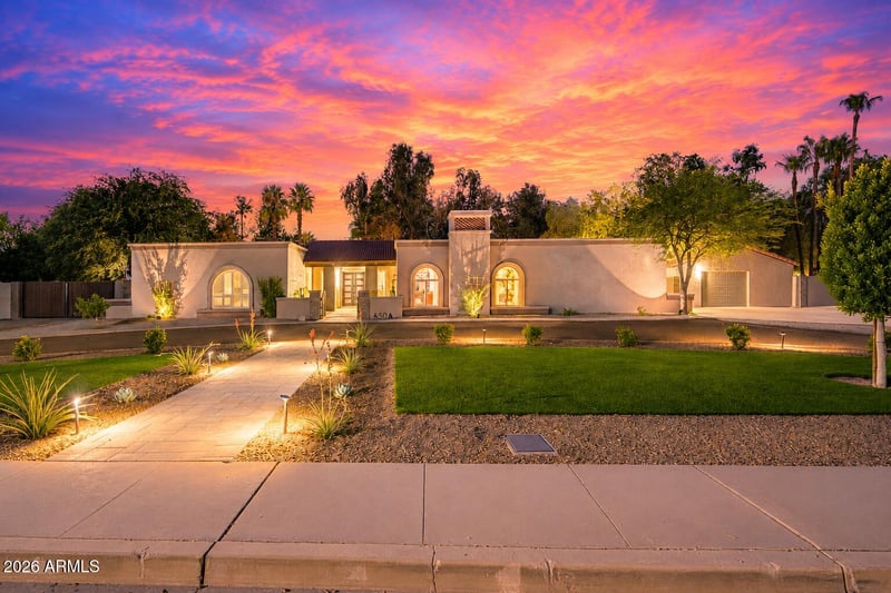 6504 W Corrine Dr, Glendale, AZ 85304