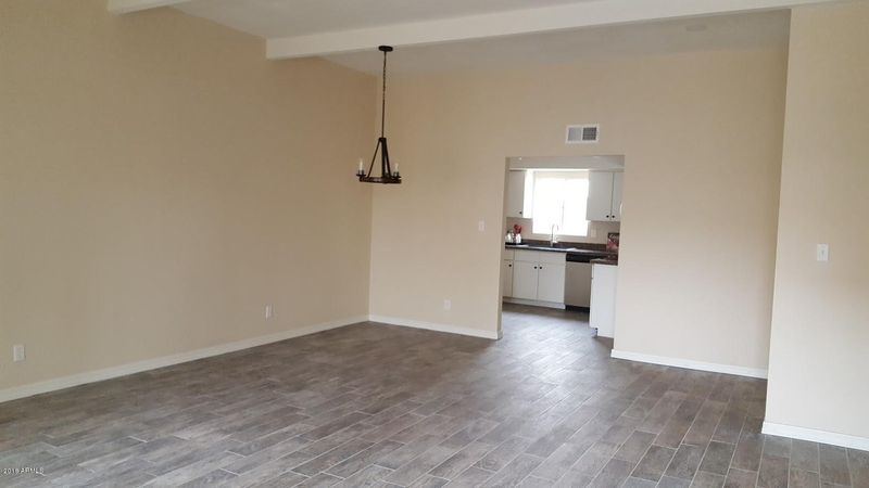 6505 N 12th Pl, Phoenix, AZ 85014
