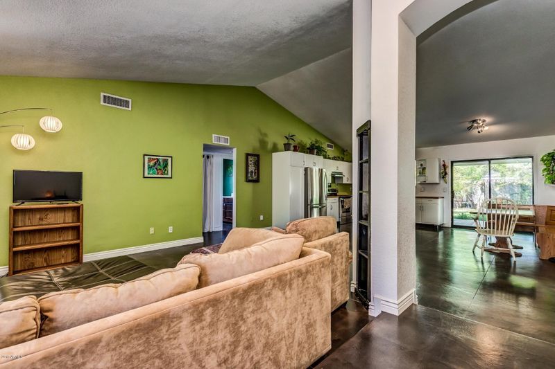 6508 E Jasmine St, Mesa, AZ 85205