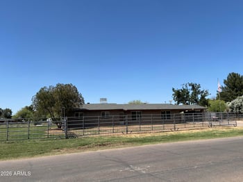6508 Fremont Rd, Laveen, AZ 85339